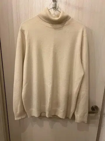 UNIQLO 캐시미어 터틀넥 스웨터 XL