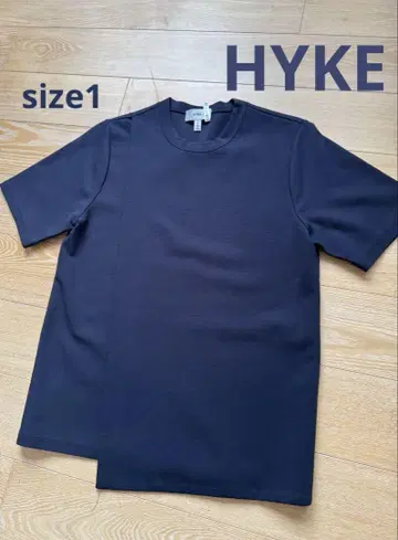 HYKE 네이비 반팔 T셔츠 size 1 하이크