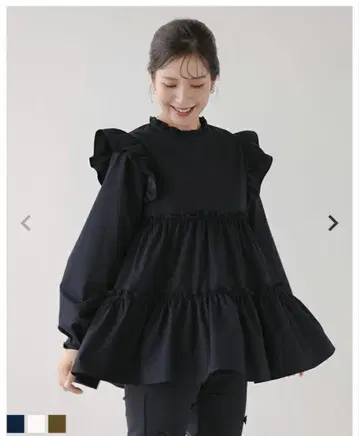 핏모어 Fitmore 절개 프릴 티어드 상의 [ 새상품 ]