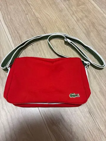 LACOSTE 숄더백