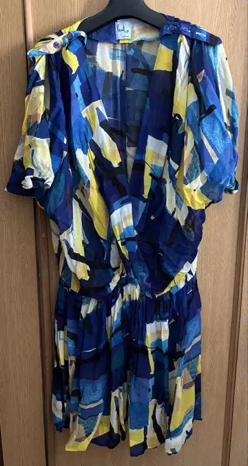 Paul Smith 폴스미스 멀티 컬러 올 패턴 V넥 반팔 사이즈 42