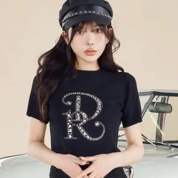 [컨디션 최상] Darich 다리치 비쥬 DR 니트탑 BLK