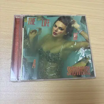 Taylor Swift THE LIFE OF A SHOWGIRL