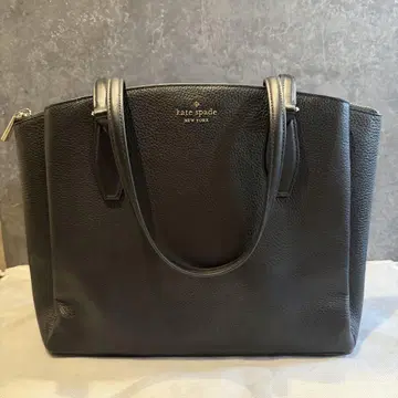 [ kate spade ] 모네 라지 트리플 컴파트먼트 토트