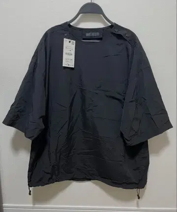 택 포함 미사용 새상품 ZARA 블랙 XL 버튼 셔츠