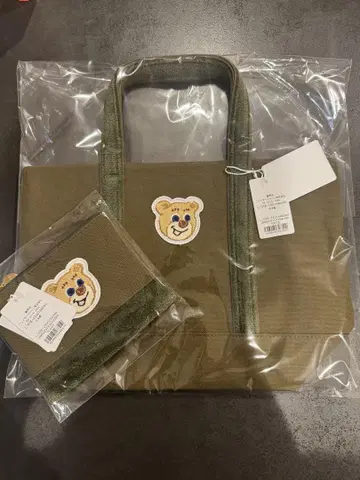 새상품 페이러 올드 테디 토트백 파우치 다크 그린