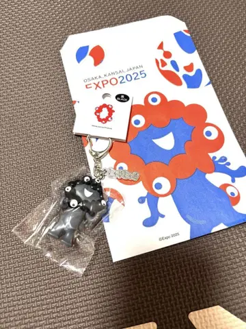 EXPO2025 블랙 미야쿠미야쿠 키링