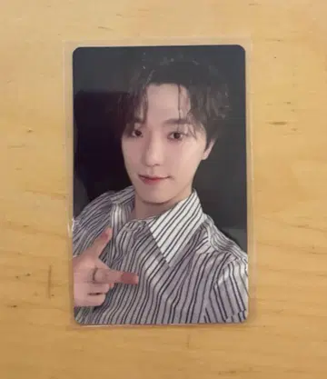 SEVENTEEN 세부치 디노 베이징 당첨자 한정판 yzy