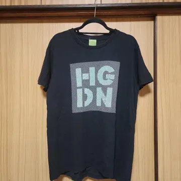 Officialdism 티셔츠