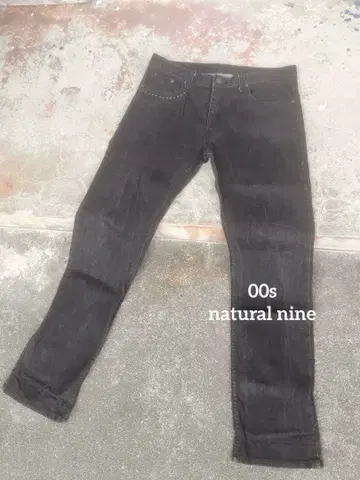 00s natural nine black denim