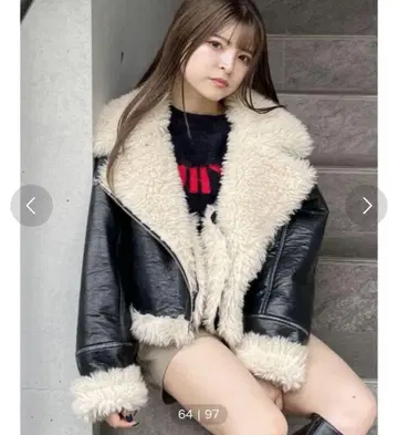 MURUA 빈티지 스타일 숏 페이크 무스탕