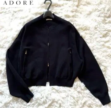 ADORE 블랙 집업 니트