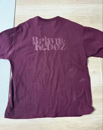 Keboz Briwn 반팔 티셔츠 XL 금 팝업 한정품