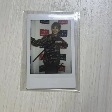 나가타 타카토 사인 포함 폴라로이드