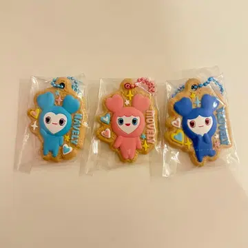 TWICE LOVELYS 비스킷 & 참 나연 모모 쯔위