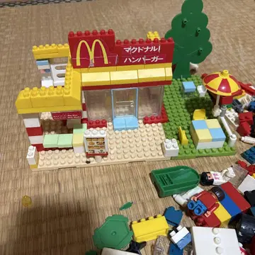 맥도날드 매장 기타 LEGO 세트