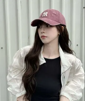 MLB 로스앤젤레스 다저스 캡 aespa 카리나 착용 미사용 새상품