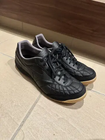 미즈노 모레리아사라 JAPAN IN Q1GA241100 26.5cm