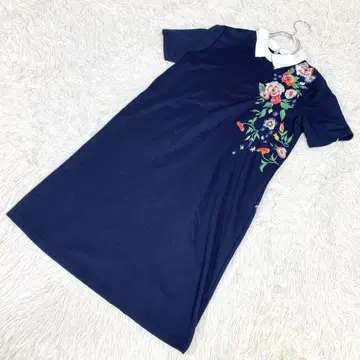 ZARA TRAFALUC 반팔 원피스 꽃무늬 자수 네이비