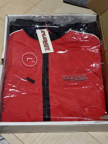 미개봉 새상품 말보로 도가티 기어 박스 자켓 L