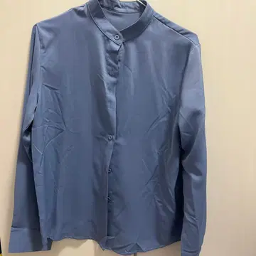 [ 미사용 ] 블루 긴팔 셔츠 다리미질 후 발송