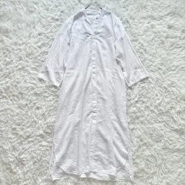 새상품급 투모로우랜드 갤러리 바이 밴드 카라 셔츠 원피스 화이트
