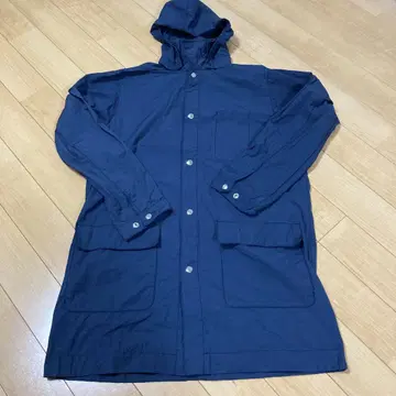 중고 새상품급 HELLY HANSEN 벨크 코트 M 사이즈 네이비