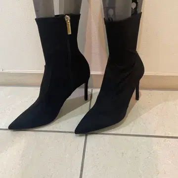 ZARA 자라 부츠