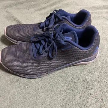 Reebok 러닝화 27.5 메쉬 어퍼
