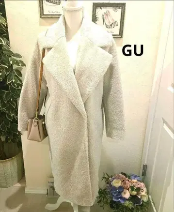 GU 보아 소재 오버 사이즈 롱 코트