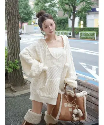 darich 케이블 DD 로고 V넥 니트 후디