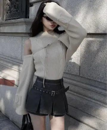 앤티크 가죽 플리츠 숏팬츠 S 블랙 Darich