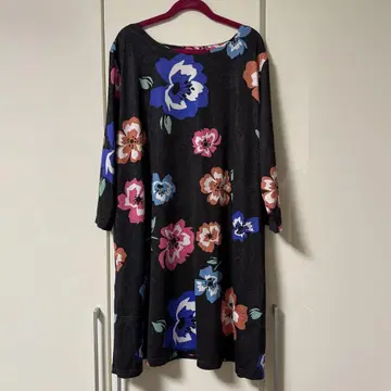 마카나나 캐시 Makana na Kathy 꽃무늬 튜닉 사이즈 2