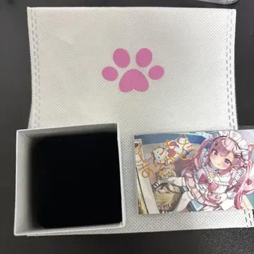 유키 사쿠나 FANBOX 한정판 핀 배지