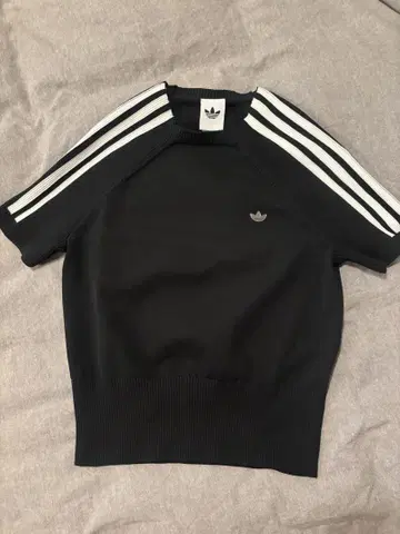 adidas 스트라이프 반팔 T셔츠 블랙