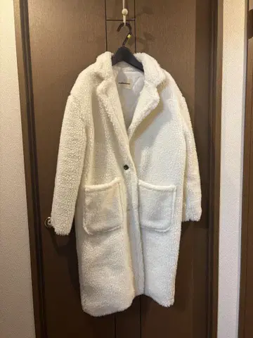 mellauwen 보아 롱 코트 화이트