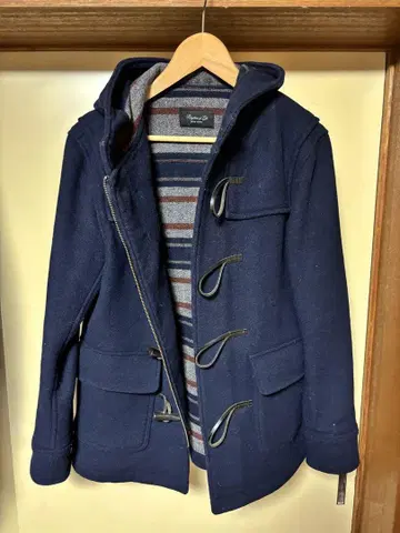 ARROWS 네이비 더플 코트