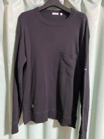 DRESSTERIOR 블랙 트레이닝복