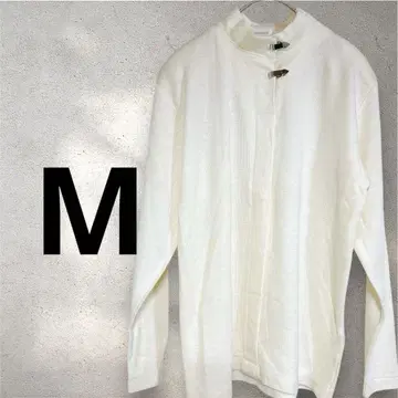 울 혼방 아이보리 긴팔 스웨터 일본제 9호 M 사이즈