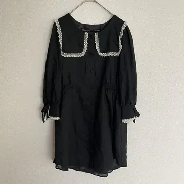 Billion ruffle for blondy 레이스 옷깃 세일러 카라