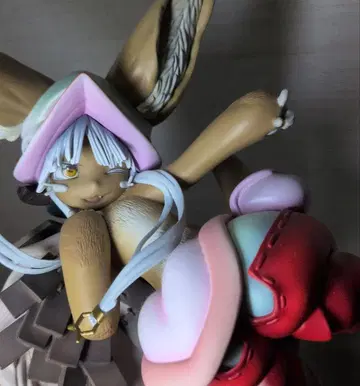 귀여운 나나치 피규어