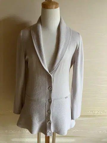 [ 나라 까미체 ] 페플럼 가디건