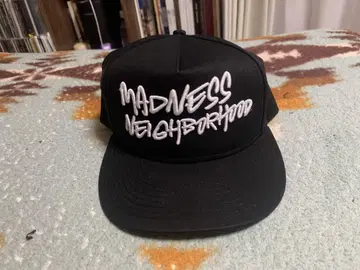 MADNESS NEIGHBORHOOD 블랙 캡