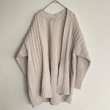 애프터눈 티 WARDROBE 케이블 짜임 니트 가디건