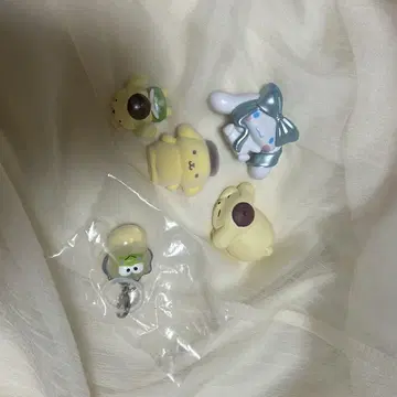 산리오 캐릭터 캡슐 토이 폼폼푸딩/케로피/시나몬 5종 세트