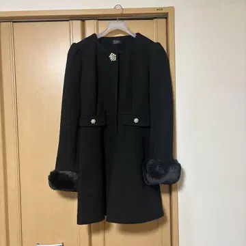 evelyn 에블린 오리지널 비쥬 코트 블랙