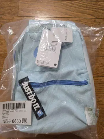 새상품 NIKE 나이키 런치백 토트백