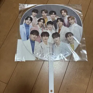 SEVENTEEN HARE 부채 집합