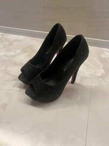 BENEDETTA 14cm 힐 오픈토 펌프스
