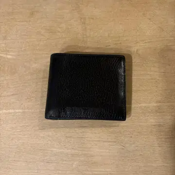 ARMANI 블랙 가죽 접이식 지갑